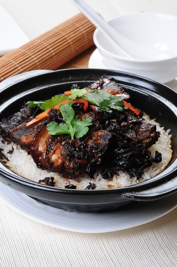 扣肉煲仔饭(663169)