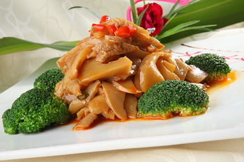 牛肉牛腱肉沙姜龙须菜果香富贵虾松花茄子皮蛋变蛋木瓜拼大枣时蔬鹅肝