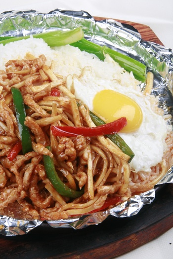 铁板鱼香肉丝(271090)