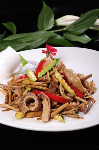 茶树菇炒爽肚